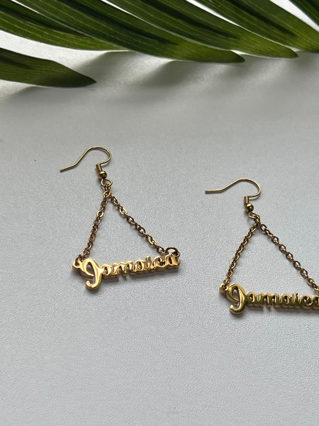 JAMAICA HANGER EARRINGS