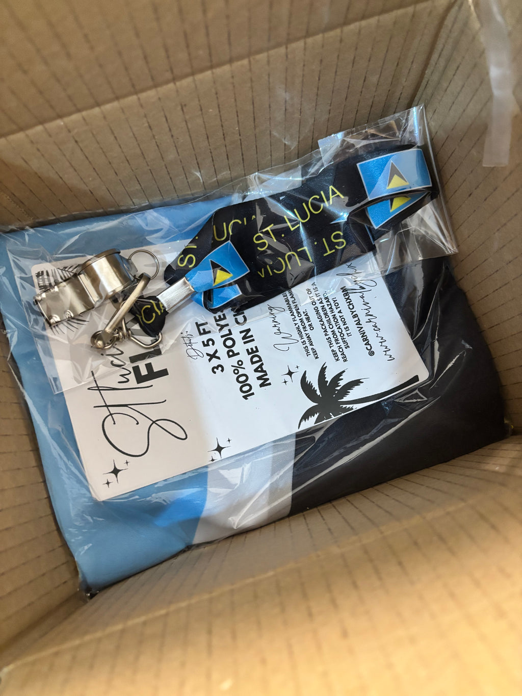St Lucia Flag & Whistle Bundle