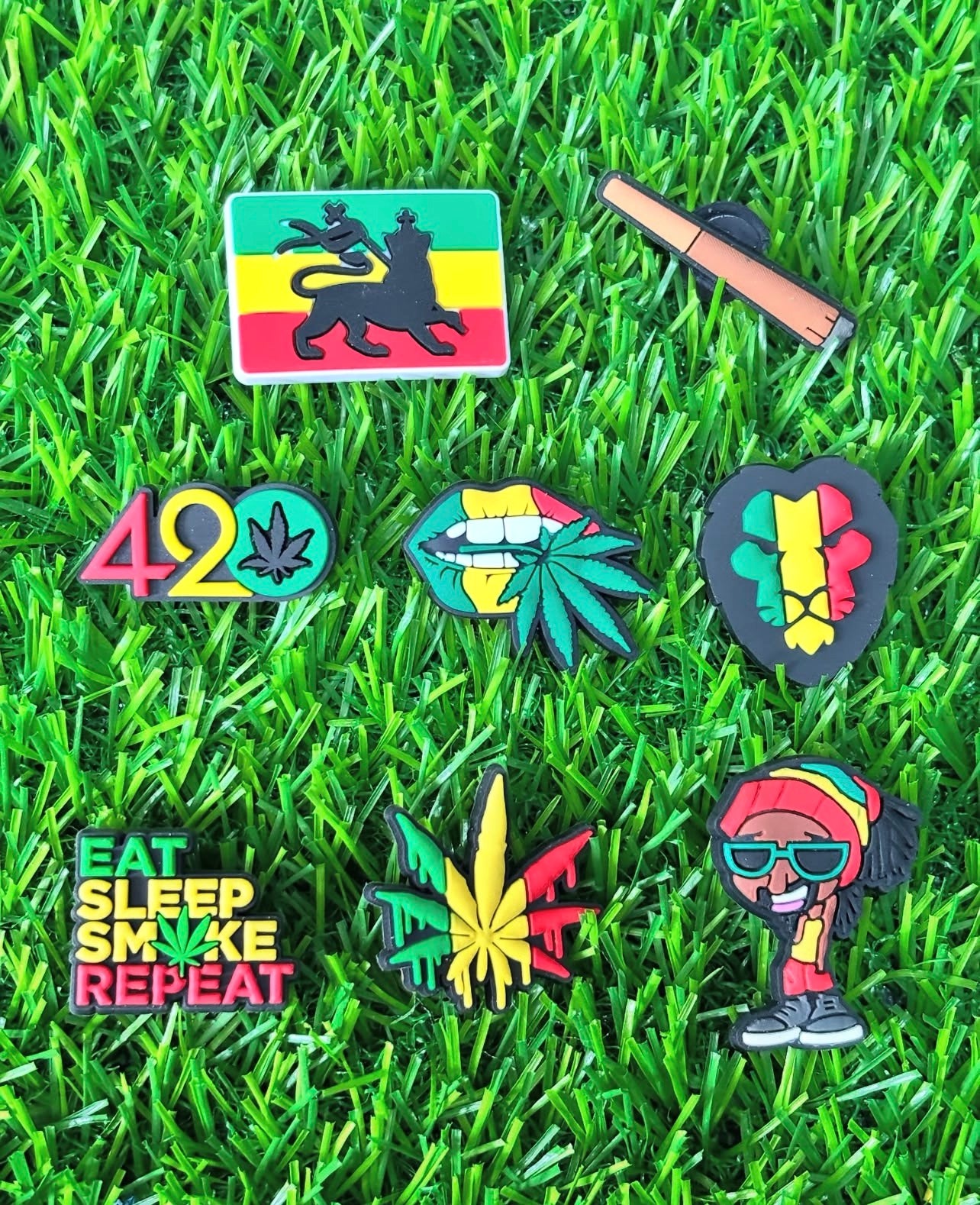 REGGAE / RASTA CROC CHARMS