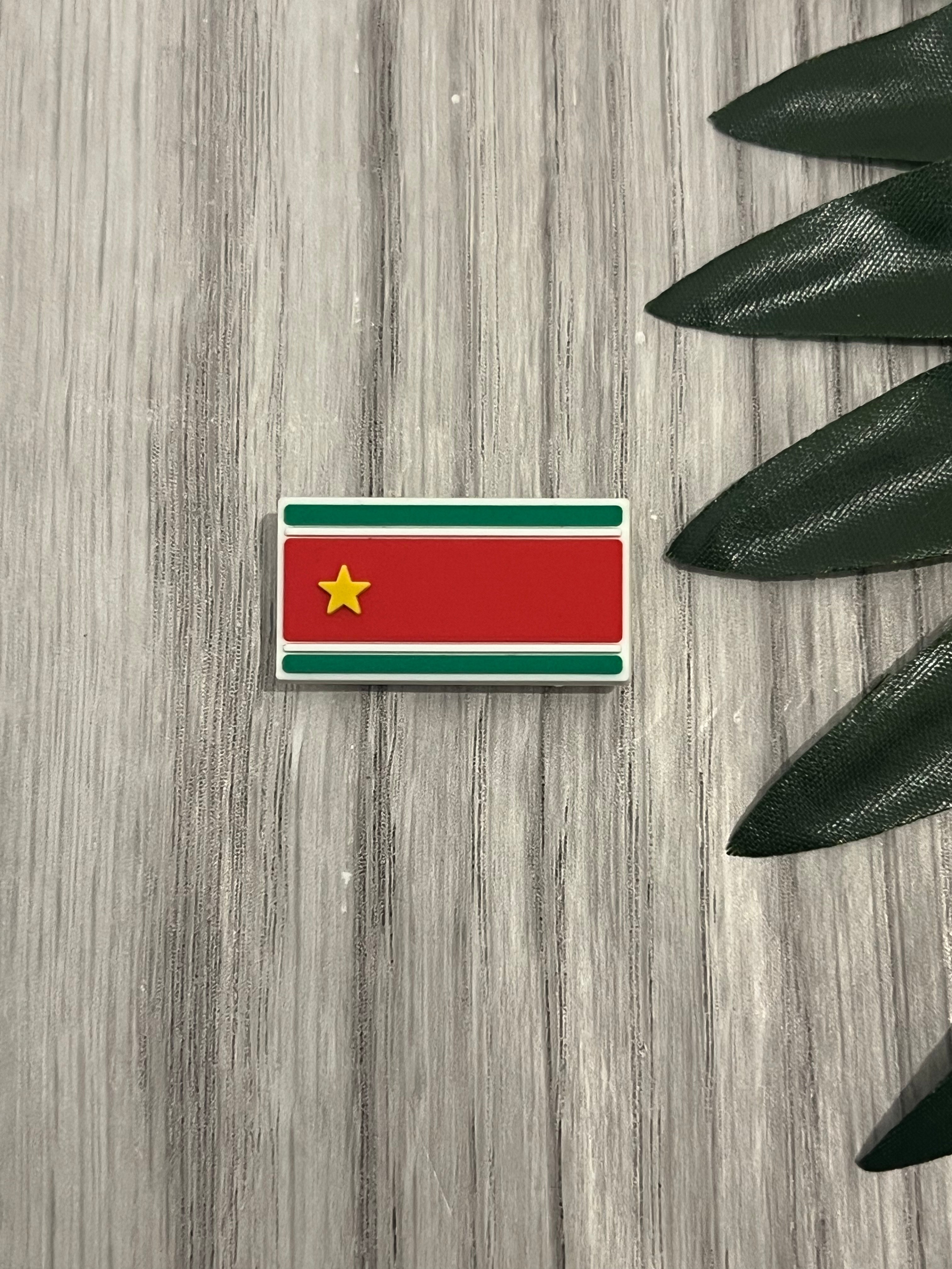 GUADELOUPE CROC CHARM