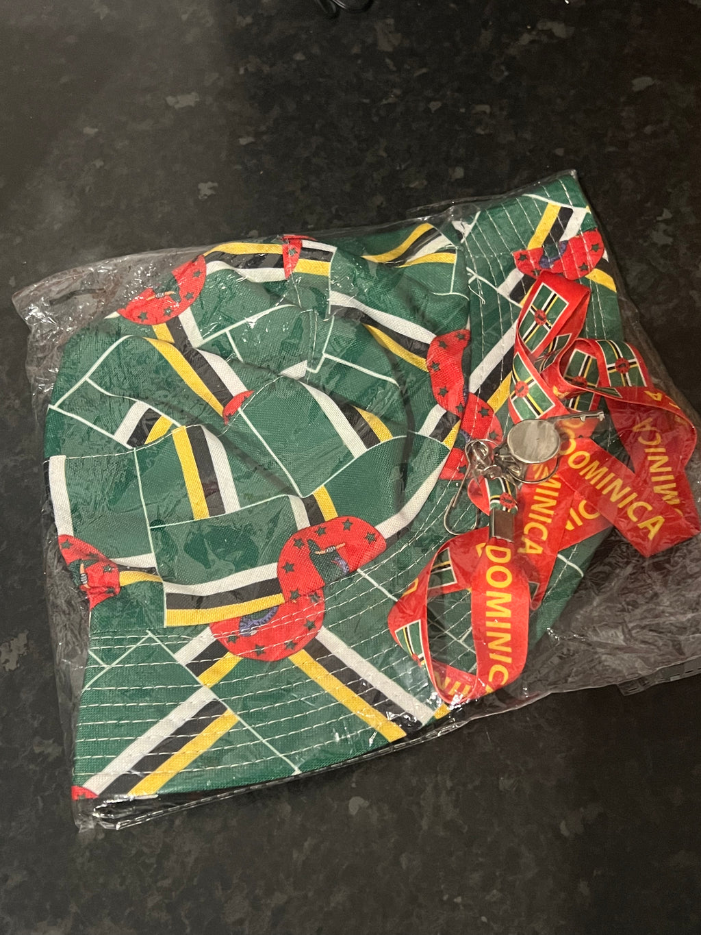 DOMINICA MINI BUNDLE